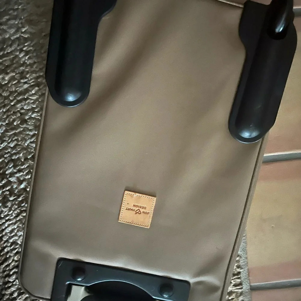 Tan - Picture 2 of 4